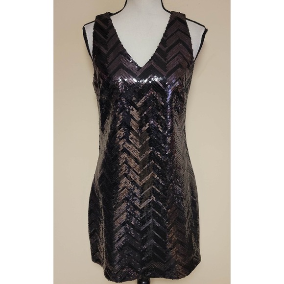Trina Turk Dresses & Skirts - NWT Trina Turk Glitterati Sequin Mini Dress